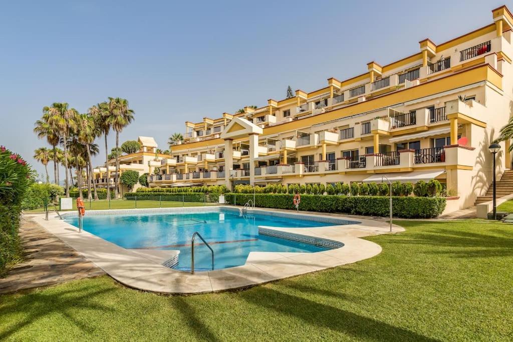 Oleholidays 1106 Romana Playa Primera Linea Playa Marbella Exterior photo